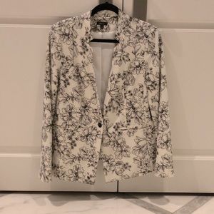 Reitmans Floral Blazer NWOT